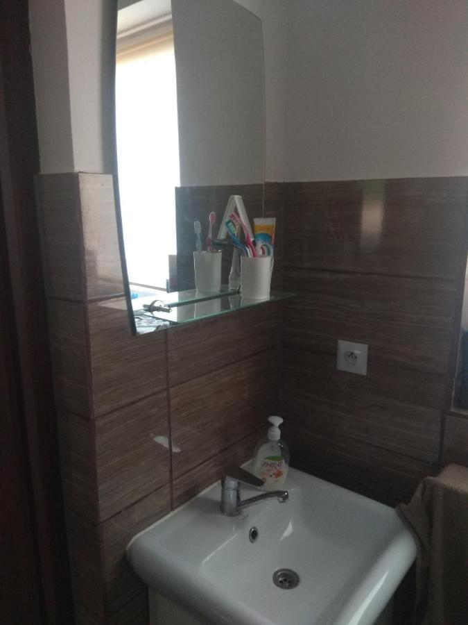 4U Hostel Zgorzelec - Free Parking Jedrzychowice  ภายนอก รูปภาพ
