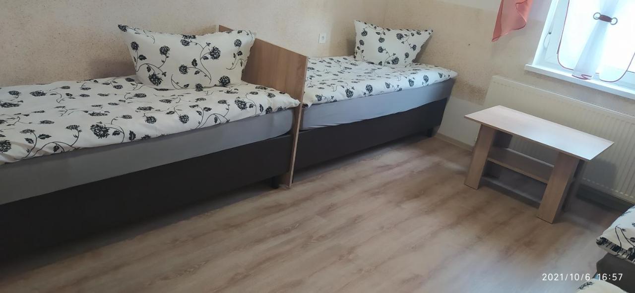 4U Hostel Zgorzelec - Free Parking Jedrzychowice  ภายนอก รูปภาพ