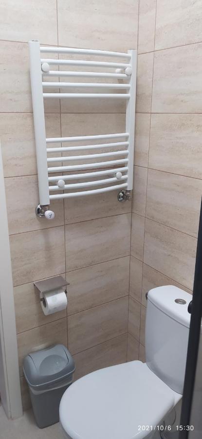 4U Hostel Zgorzelec - Free Parking Jedrzychowice  ภายนอก รูปภาพ